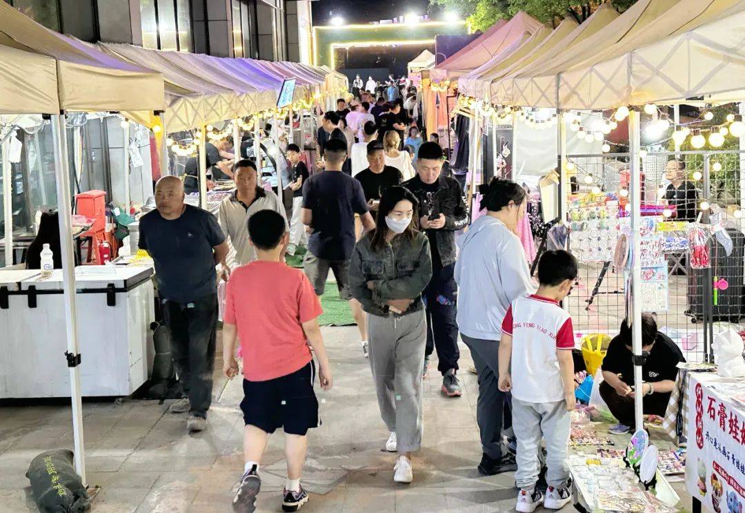顺义夜市新资讯，高科技导航点亮夜生活
