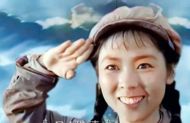 王芳演员，小巷深处的魅力与美食秘境探索