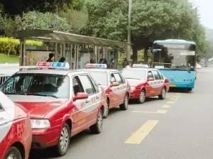 竹山出租车最新动态与小巷特色小店揭秘